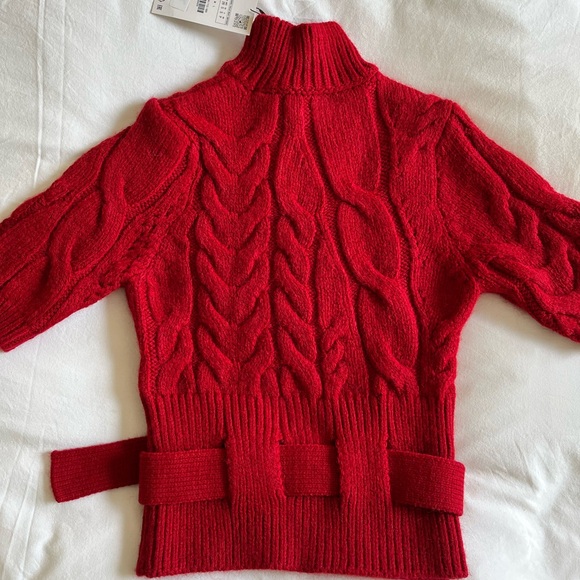 Cozy Red Zara Sweater Size Small - Picture 3 of 5